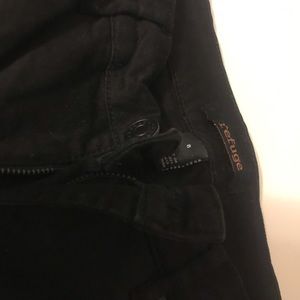 Refuge black ripped jeans